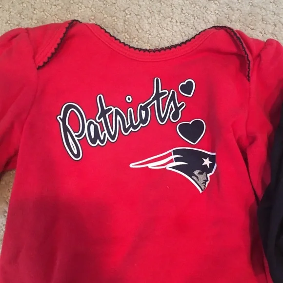 Patriots baby girl onesies - Picture 3 of 4